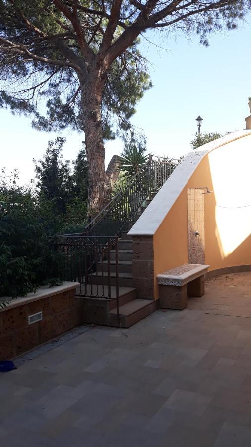 Ze-Vi Home Santa Flavia Εξωτερικό φωτογραφία