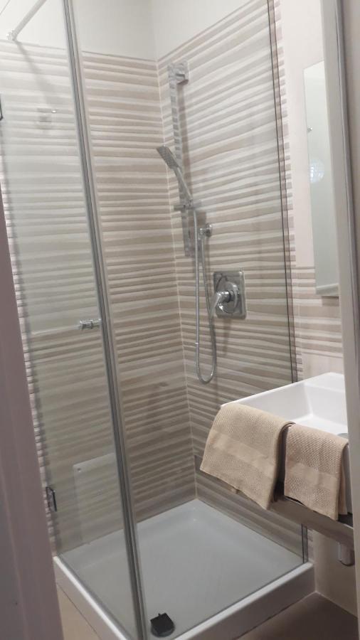 Ze-Vi Home Santa Flavia Εξωτερικό φωτογραφία